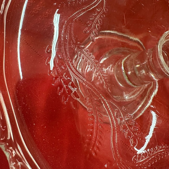 Vintage Crystal Cake Pedestal with Wheat design. - Picture 2 of 7